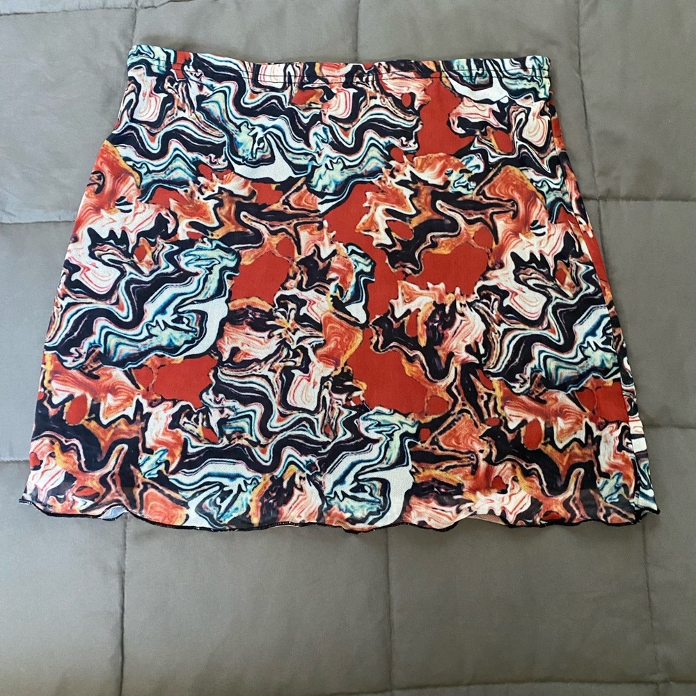Shein patterned skirt SIZE LARGE